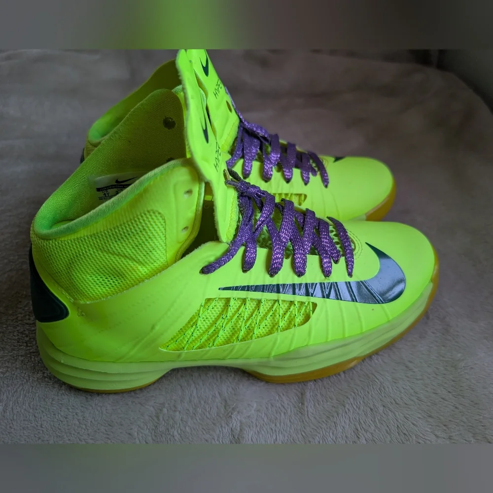 Nike Hyperdunk Neon Green Basketball Shoes with Purple Laces
